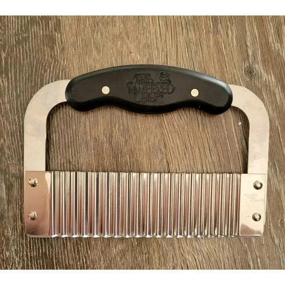 Pampered chef crinkle‎ cutter straight edge #8 - Picture 1 of 2